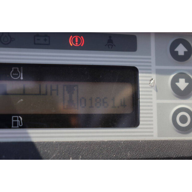 2010 NISSAN U1D2A20LQ-48350497