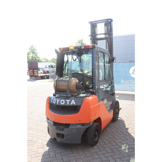 2012 Toyota 028FGF25-48350508