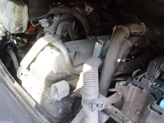 2012-toyota-028fgf25-48350531