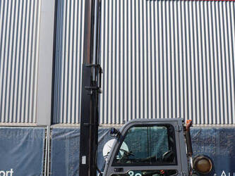 2012-toyota-028fgf25-48350532