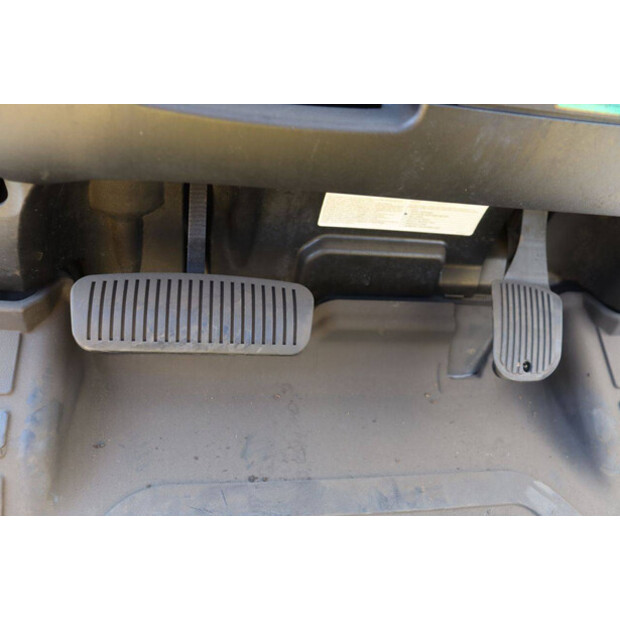 2008 يال GLP35VX-V2795-48350624