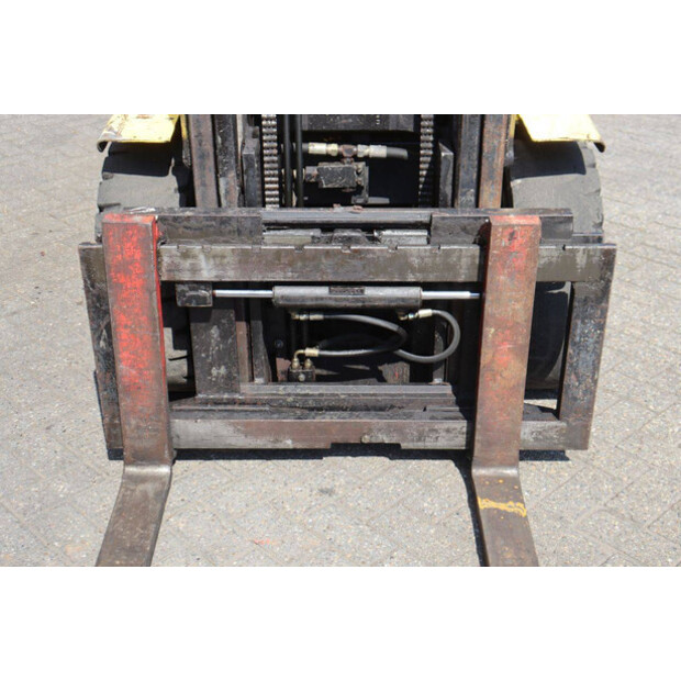 1997 Hyster H3.00XM-48350647