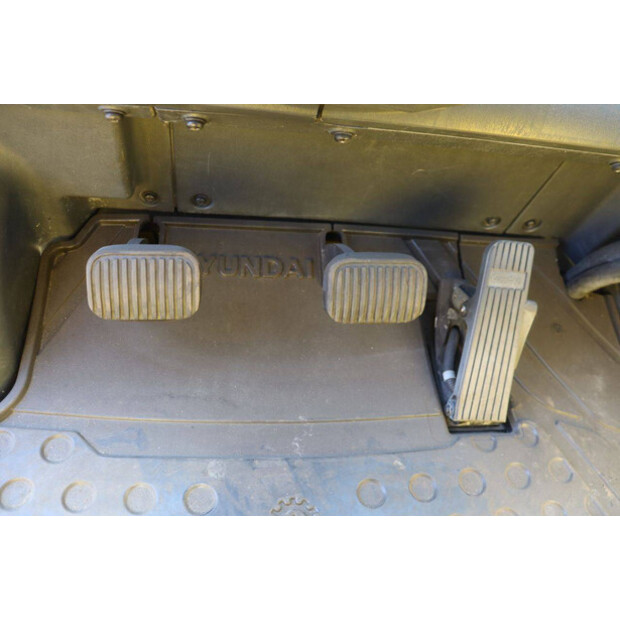 2013 Hyundai 45L-7A-48350693