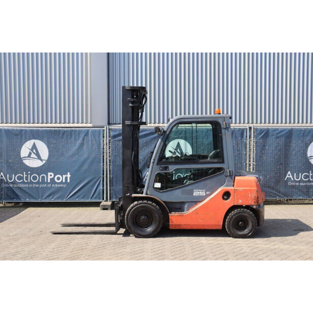 2010 تويوتا 02-8FDF25-48350707