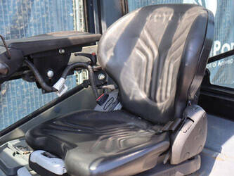 2010-toyota-02-8fdf25-1470441-48350726