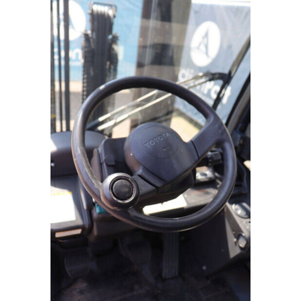 2010 تويوتا 02-8FDF25-48350729