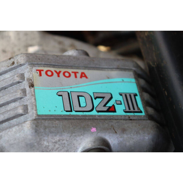 2010 تويوتا 02-8FDF25-48350736