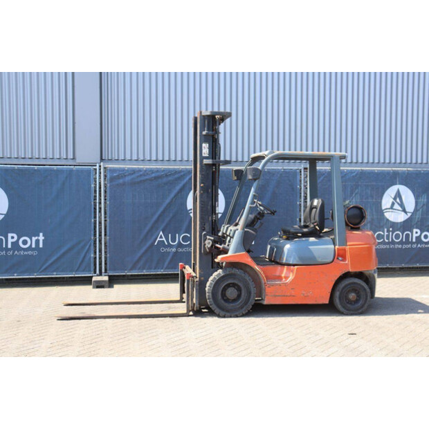 2007 تويوتا 42-7FGF25-48350841