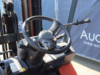 2007-toyota-42-7fgf25-1470445-48350863