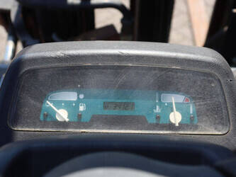 2007-toyota-42-7fgf25-1470445-48350869