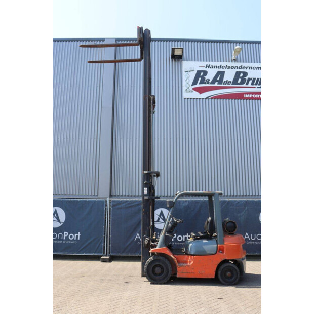 2007 تويوتا 42-7FGF25-48350873