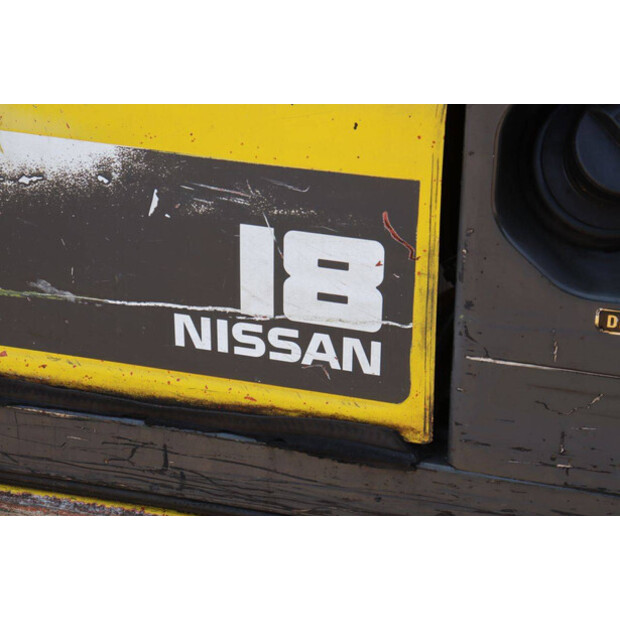 2005 NISSAN FD01A18Q-48351178