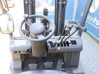 2005-nissan-fd01a18q-48351182