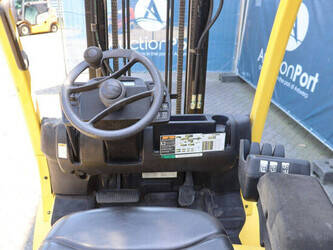 2007-yale-glp30vx-48351215