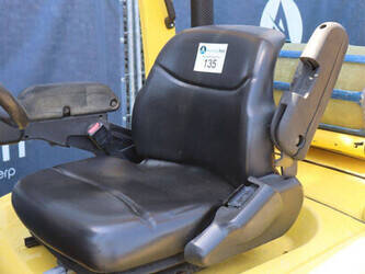 2007-yale-glp30vx-48351217
