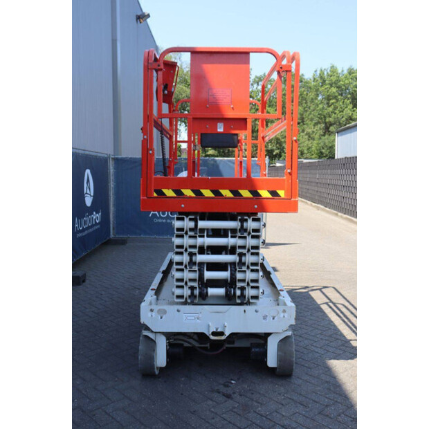 2019 Genie GS4047-48351238
