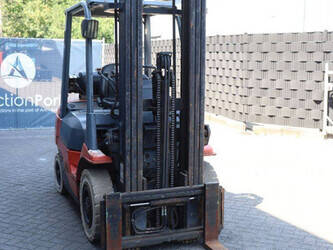 2007-toyota-42-7fgf25-1470459-48351260