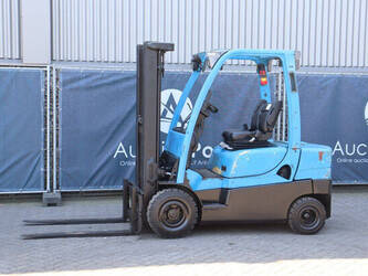 Image de Yale GDF25LX À vendre à Belgique