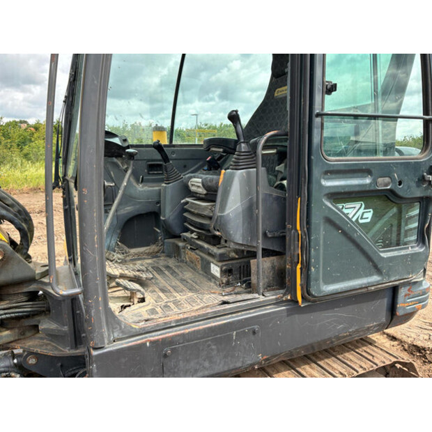 2016 New Holland E57C-48351514