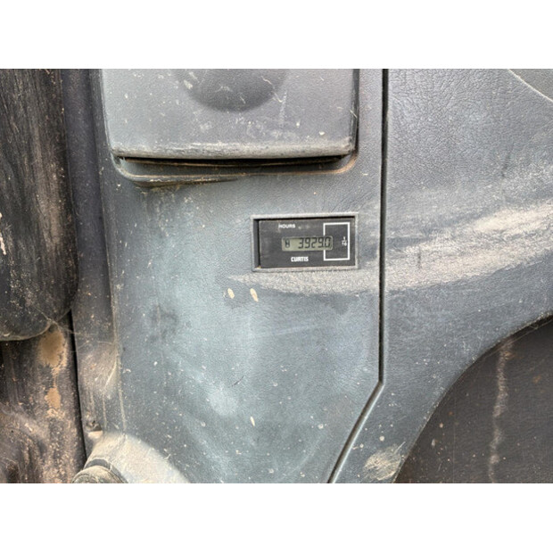2016 New Holland E57C-48351515