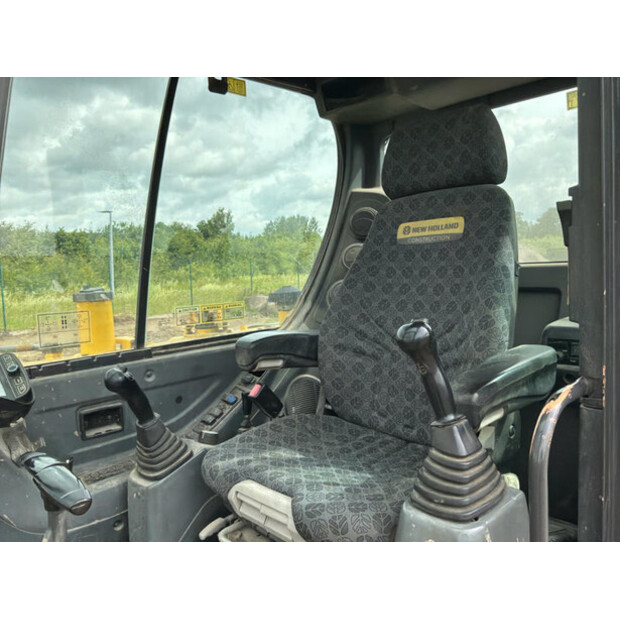 2016 New Holland E57C-48351516