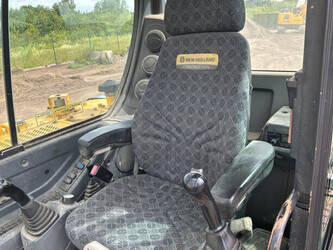 2016-new-holland-e57c-48351517
