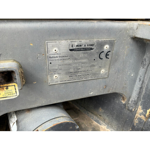 2016 New Holland E57C-48351522