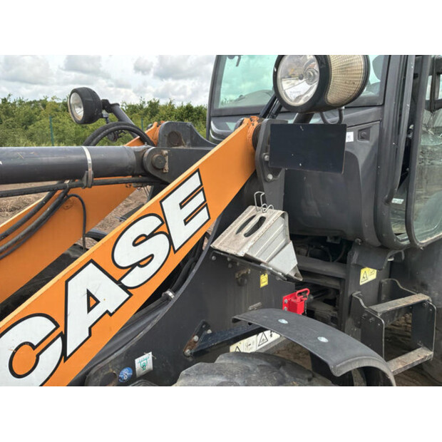 2019 CASE 321F-48351545