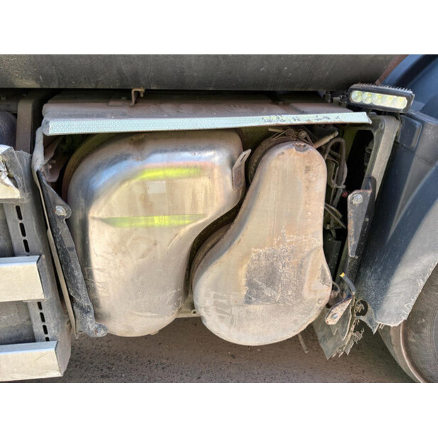 2017 Volvo FM-48351580