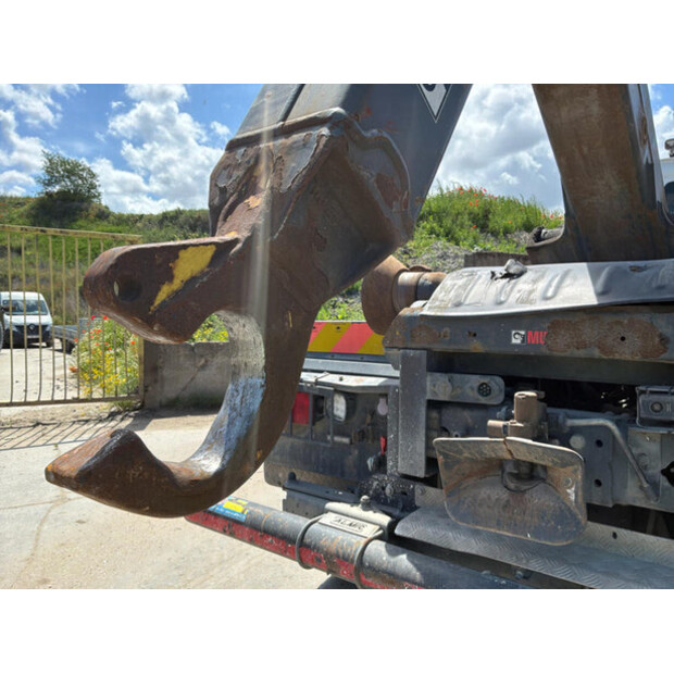 2017 Volvo FM-48351584