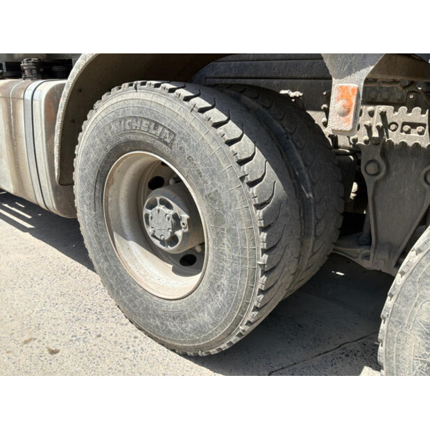 2017 Volvo FM-48351587