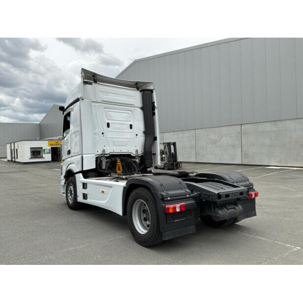 2024 Mercedes-Benz Actros 1945-48351654
