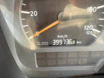 2008-mercedes-benz-axor-1470476-48351899