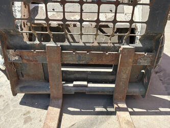 2012-bobcat-s175-1470482-48352096