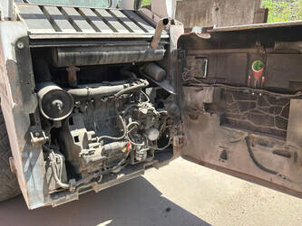 2012-bobcat-s175-1470482-48352104