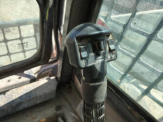 2012-bobcat-s175-1470482-48352115