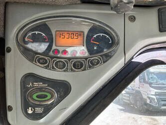 2012-bobcat-s175-1470482-48352117