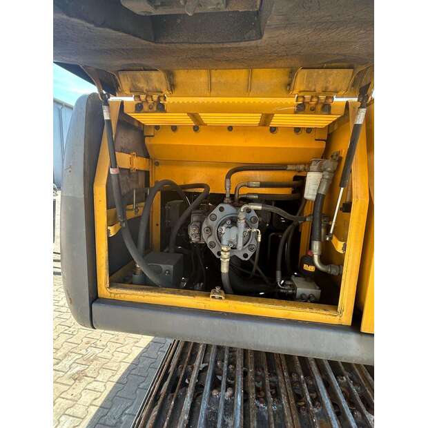Volvo EC210-48361178