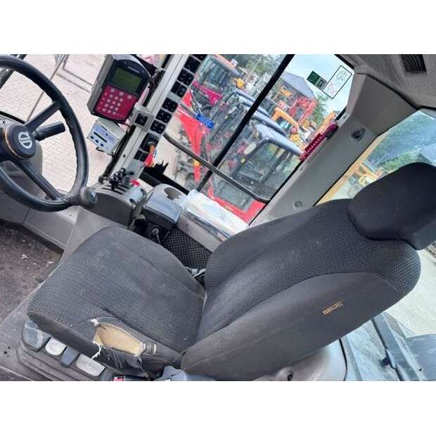 فولفو L90H-48361222