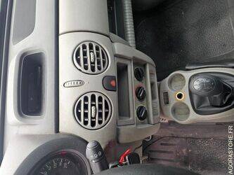 2006-renault-kangoo-1470157-48366645