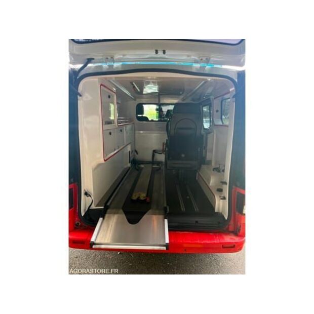 Renault Trafic-48366918