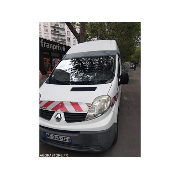 رينو Trafic-48367185