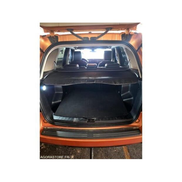 Land Rover Freelander 2-48367689