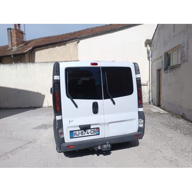 Renault Trafic-48367872