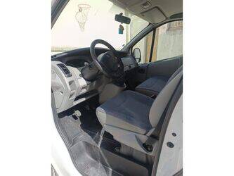 renault-trafic-1470220-48367890