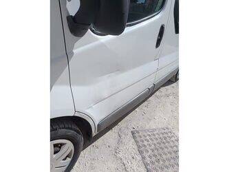 renault-trafic-1470220-48367898