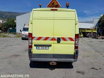 citroen-jumper-1470232-48368045
