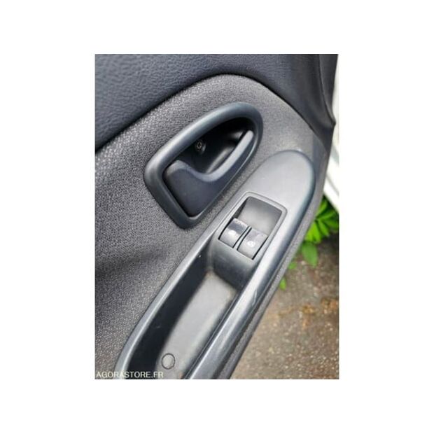 2004 Renault Clio-48368322