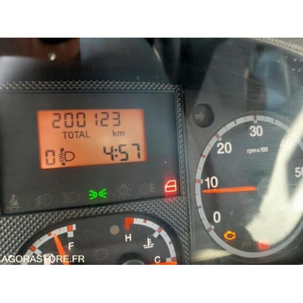 2010 سيتروين Jumper-48368375