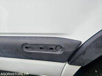 2002-renault-master-1470247-48368429